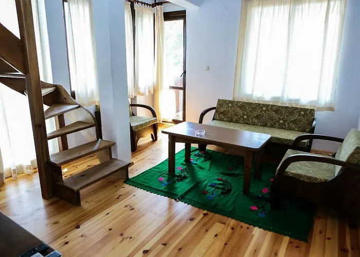 делчовски Хотел 3*